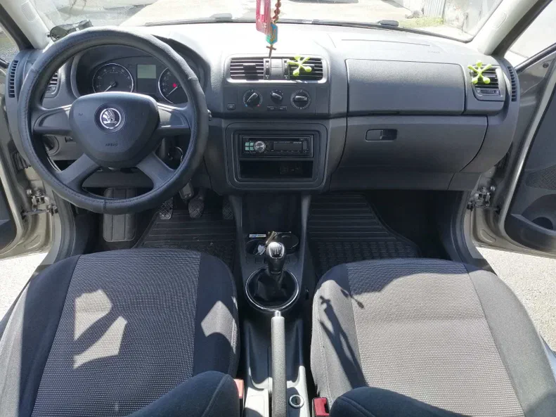 Skoda Fabia 2013 - 13