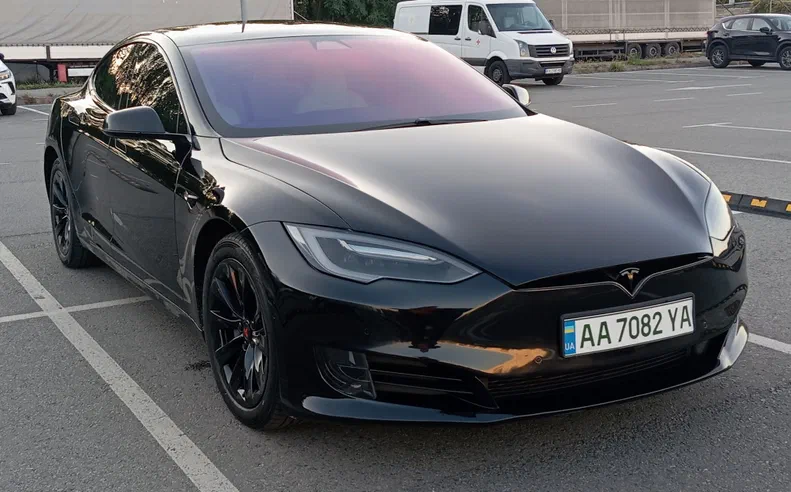 Tesla Model S 2017 - 0