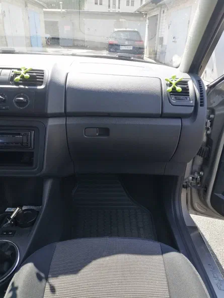 Skoda Fabia 2013 - 12
