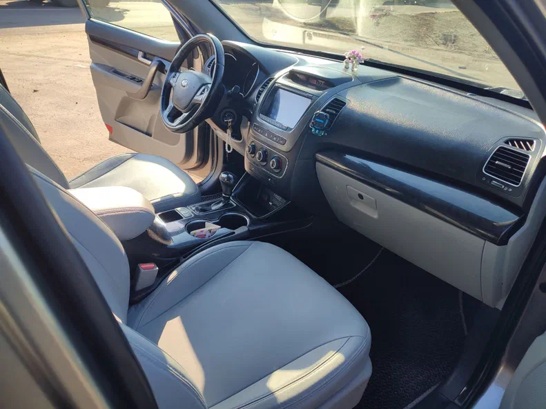 Kia Sorento 2013 - 8