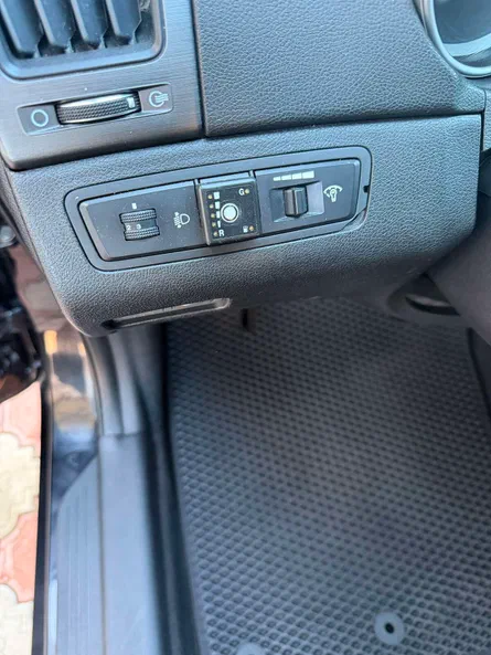 Hyundai Sonata 2011 - 10