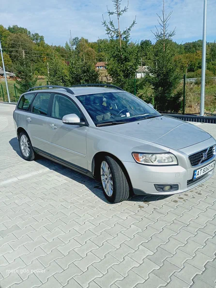 Volvo V50 2010 - 0