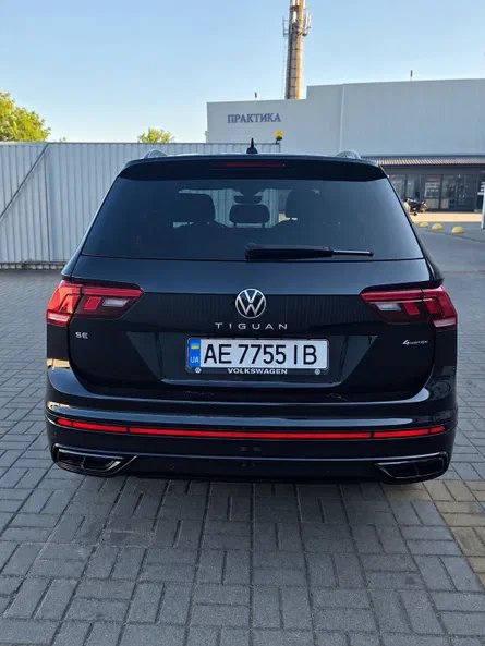 Volkswagen Tiguan 2021 - 1