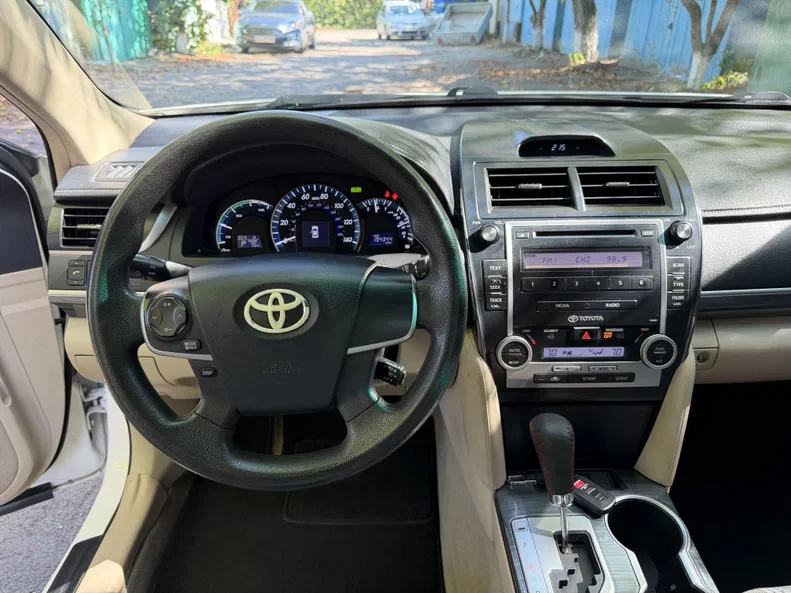 Toyota Camry 2012 - 13