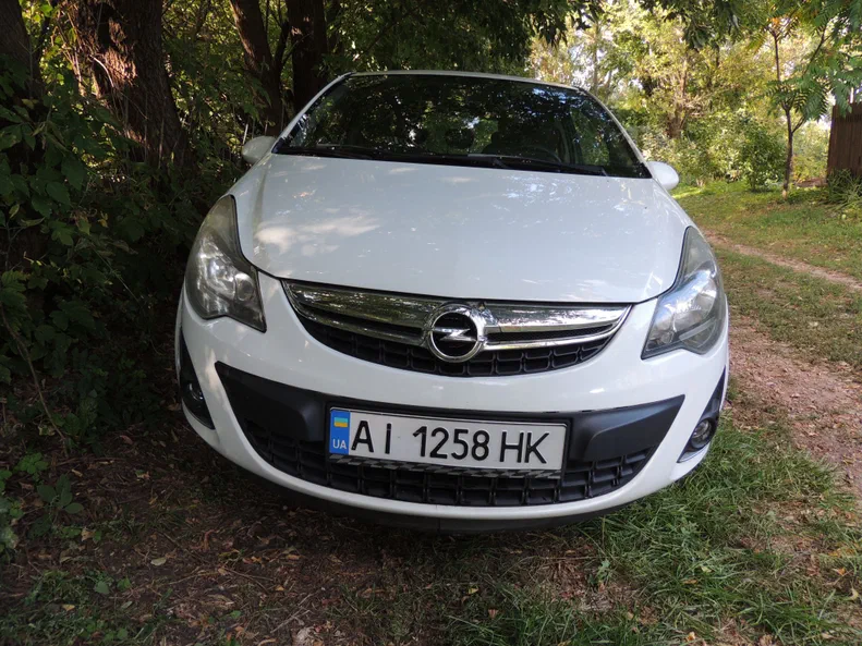 Opel Corsa 2013 - 1