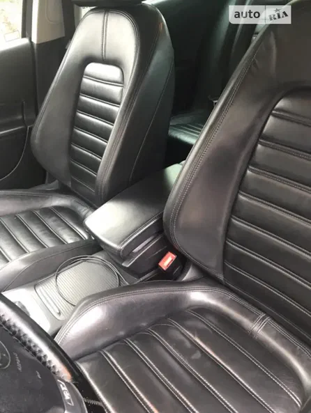 Volkswagen Passat 2008 - 1