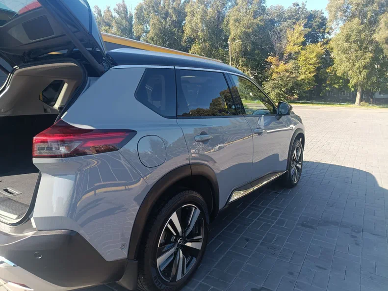 Nissan Rogue 2021 - 10
