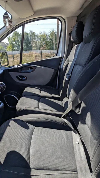 Renault Trafic 2018 - 11