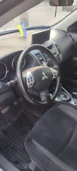 Mitsubishi Outlander 2010 - 5