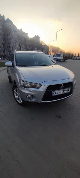 Mitsubishi Outlander 2010 - 1