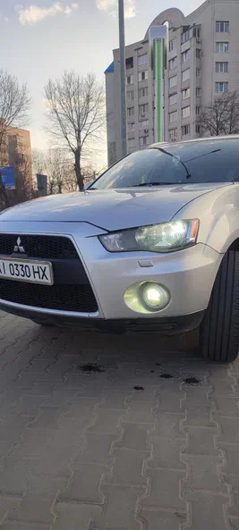 Mitsubishi Outlander 2010 - 0