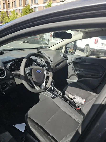 Ford Fiesta 2019 - 4