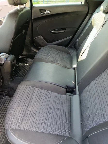 Opel Astra 2014 - 6