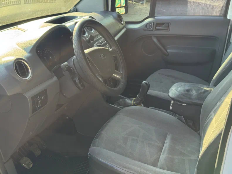 Ford Transit Connect 2011 - 15