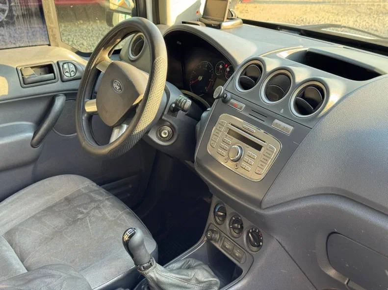 Ford Transit Connect 2011 - 16
