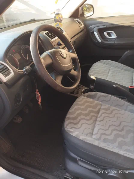 Skoda Fabia 2009 - 4