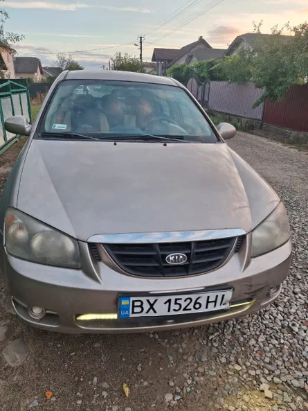 Kia Cerato 2004 - 0