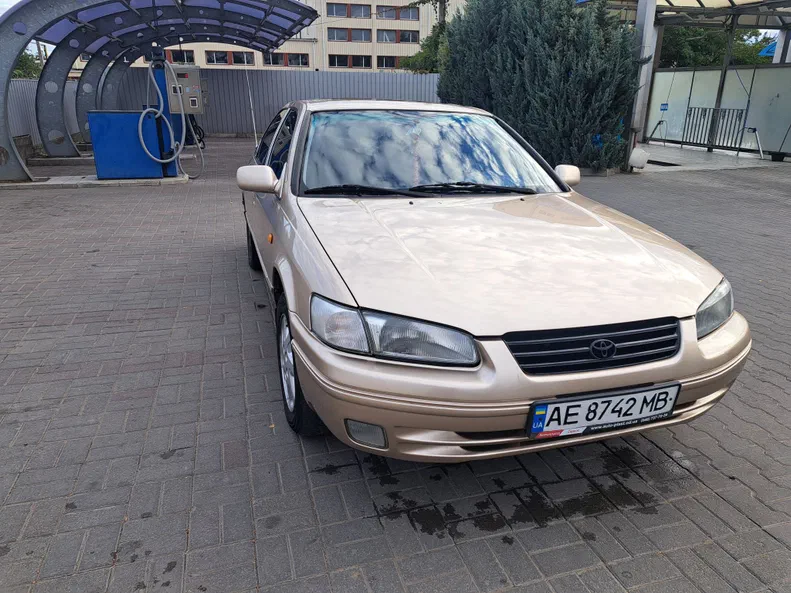 Toyota Camry 1999 - 3