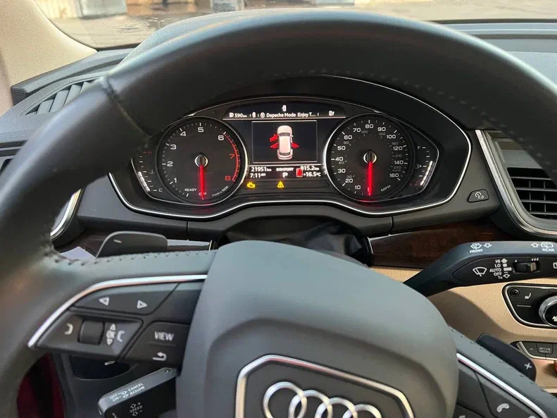 Audi Q5 2020 - 6