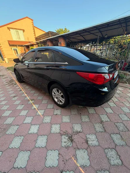 Hyundai Sonata 2011 - 18