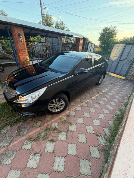 Hyundai Sonata 2011 - 19