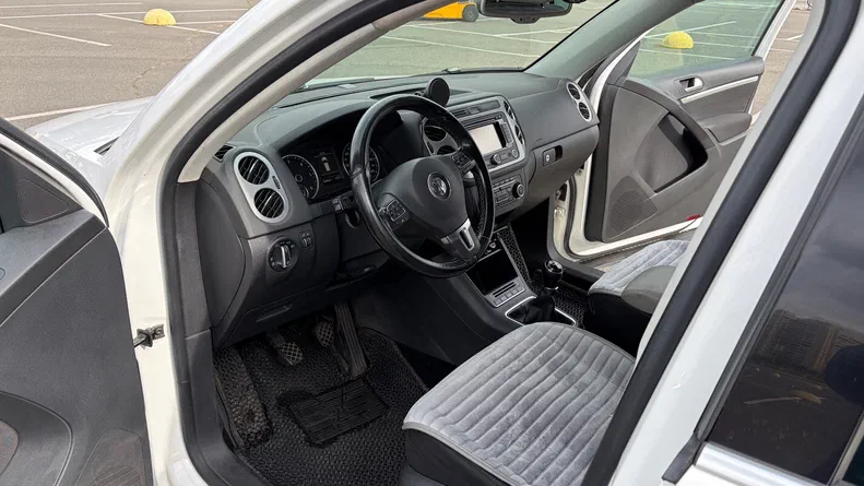 Volkswagen Tiguan 2013 - 8