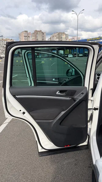 Volkswagen Tiguan 2013 - 12