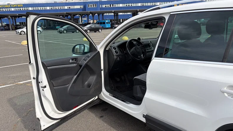 Volkswagen Tiguan 2013 - 11