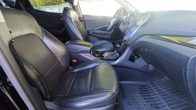 Hyundai Santa Fe 2013 - 16