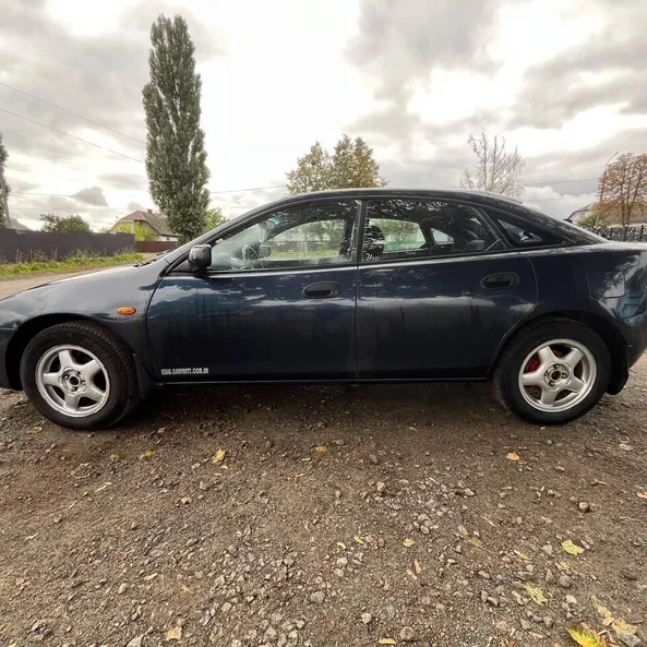 Mazda 323 1998 - 8