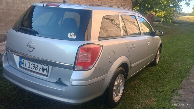 Opel Astra 2009 - 2