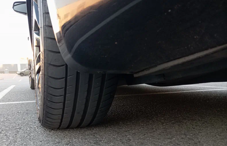Tesla Model S 2017 - 12
