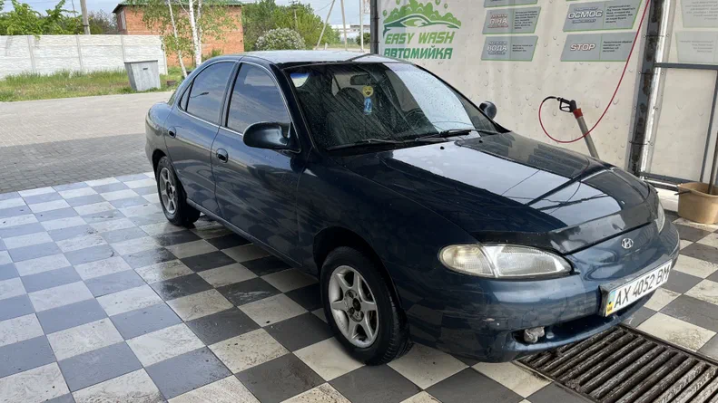 Hyundai Elantra 1995 - 1