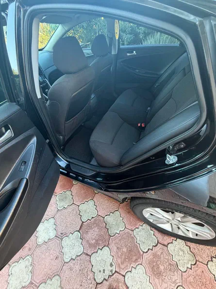 Hyundai Sonata 2011 - 12