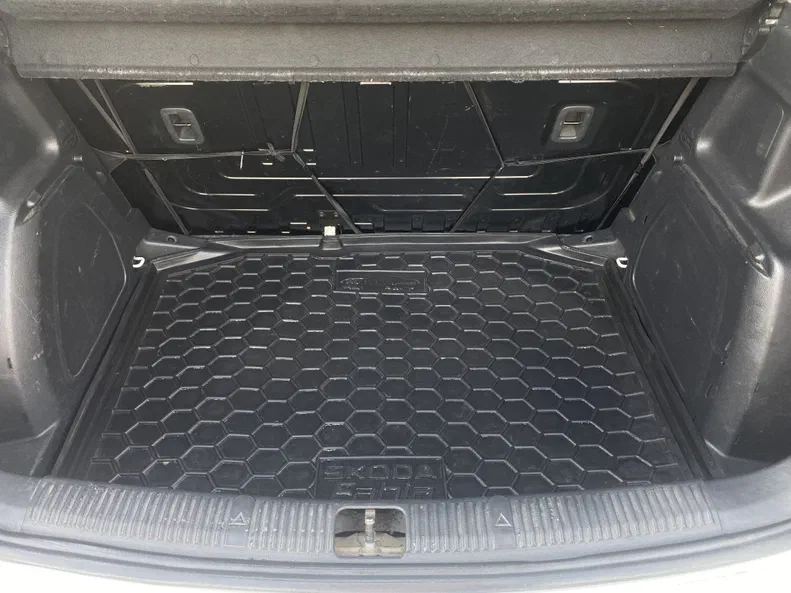 Skoda Fabia 2013 - 8