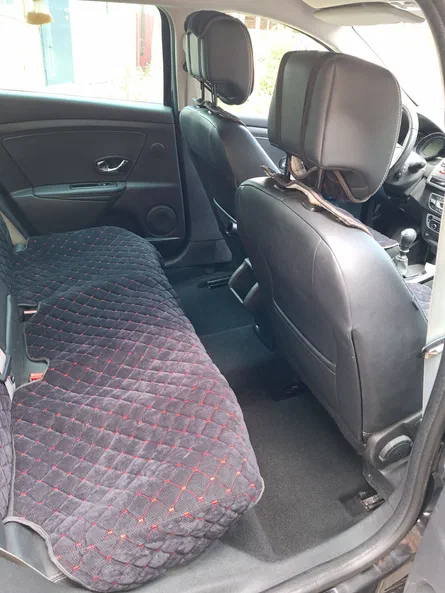 Renault Megane 2013 - 18