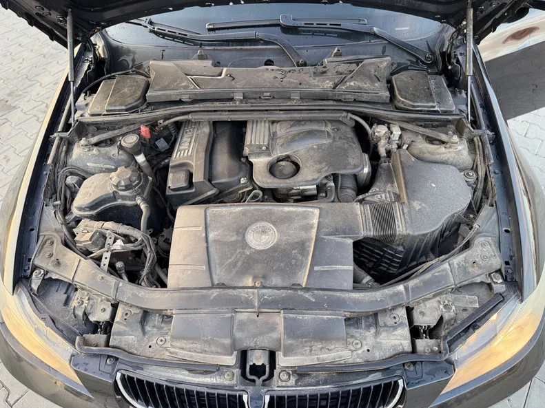 BMW 3 серии 2005