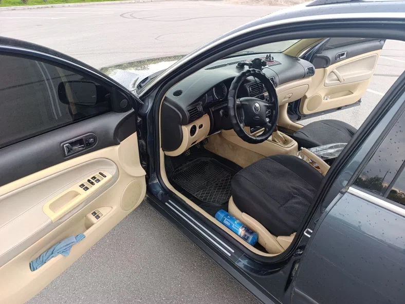Volkswagen Passat 2001 - 5