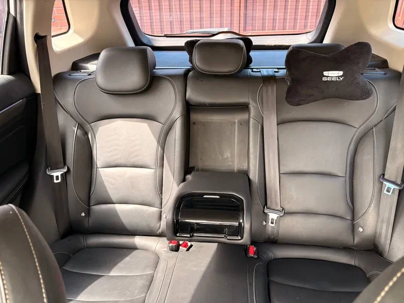 Geely Atlas Pro 2022 - 9