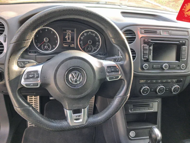 Volkswagen Tiguan 2015 - 22