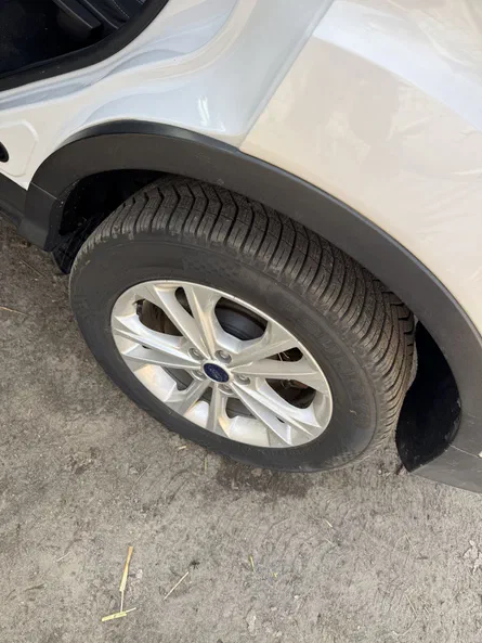 Ford Escape 2017 - 15