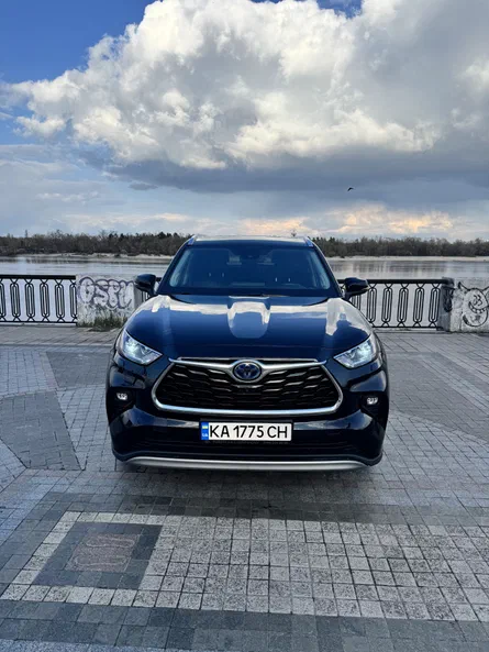 Toyota Highlander 2021