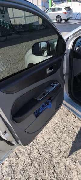 Ford Focus 2010 - 38