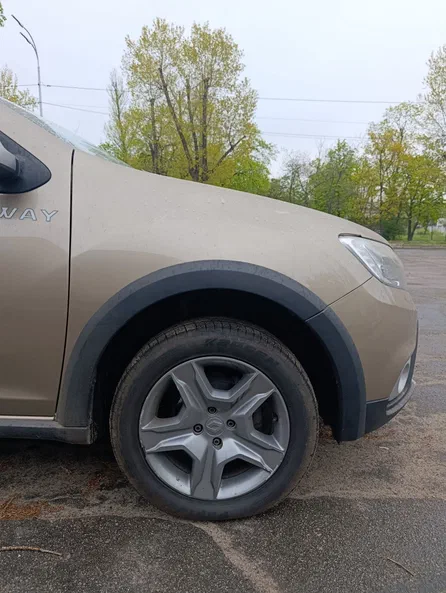Renault Sandero 2020 - 16