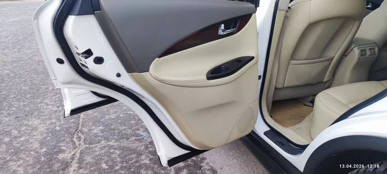 Infiniti EX 2010 - 16