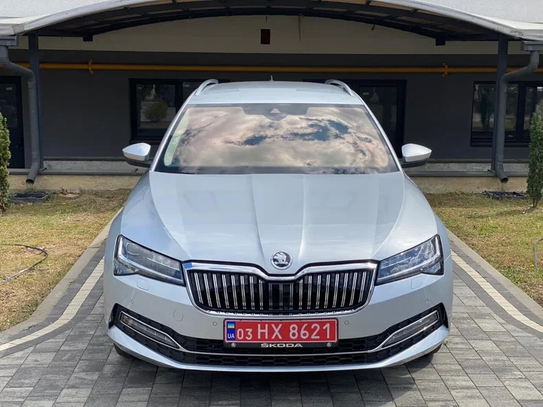 Skoda Superb 2020 - 19