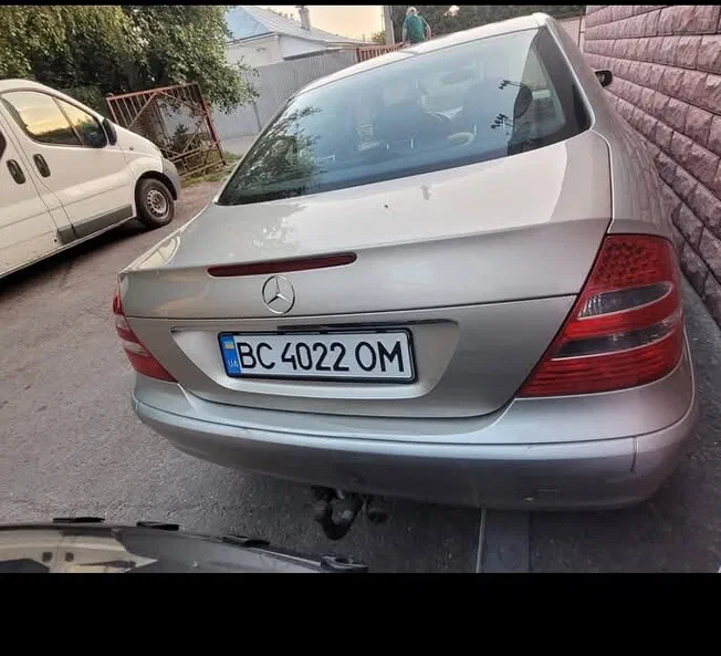 Mercedes-Benz E-Класс 2002