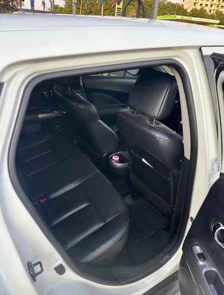 Nissan Juke 2011 - 6