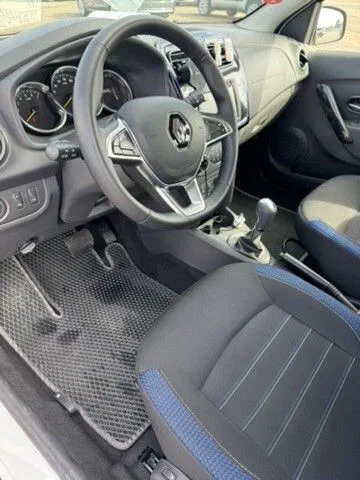 Renault Sandero 2020 - 10