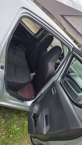 Nissan Pixo 2009 - 8